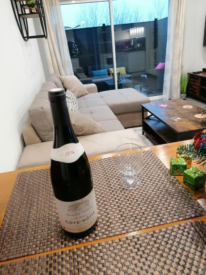 Charmant Appartement T2 Dans Villa Avec En Supplement Spa Exterieur De Mai A Septembre Laveyron Buitenkant foto
