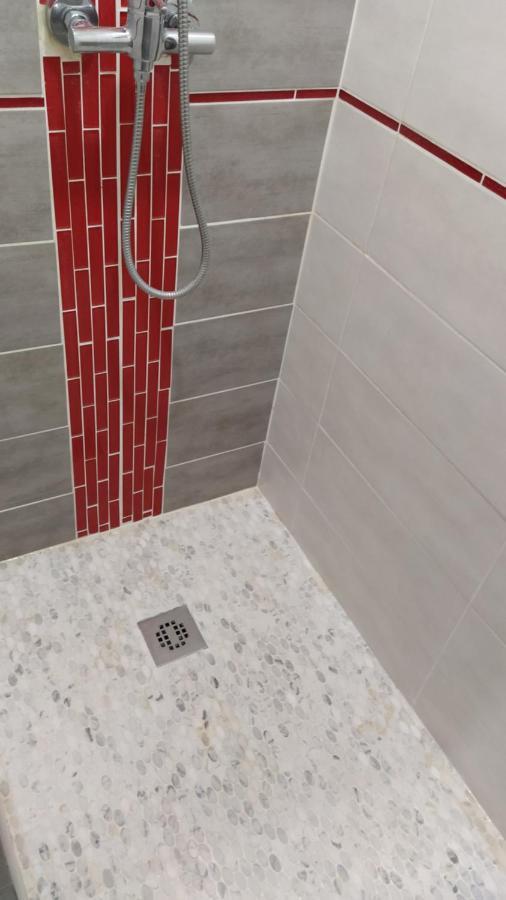 Charmant Appartement T2 Dans Villa Avec En Supplement Spa Exterieur De Mai A Septembre Laveyron Buitenkant foto